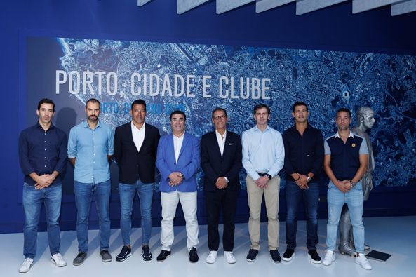 FC Porto apresentou treinadores da formação