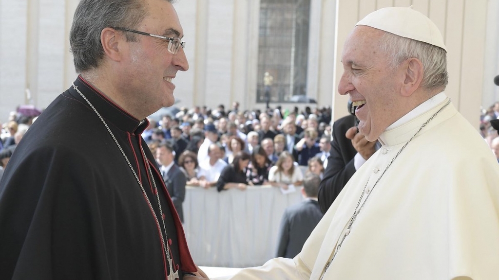BISPO DO PORTO ESTEVE COM O PAPA FRANCISCO