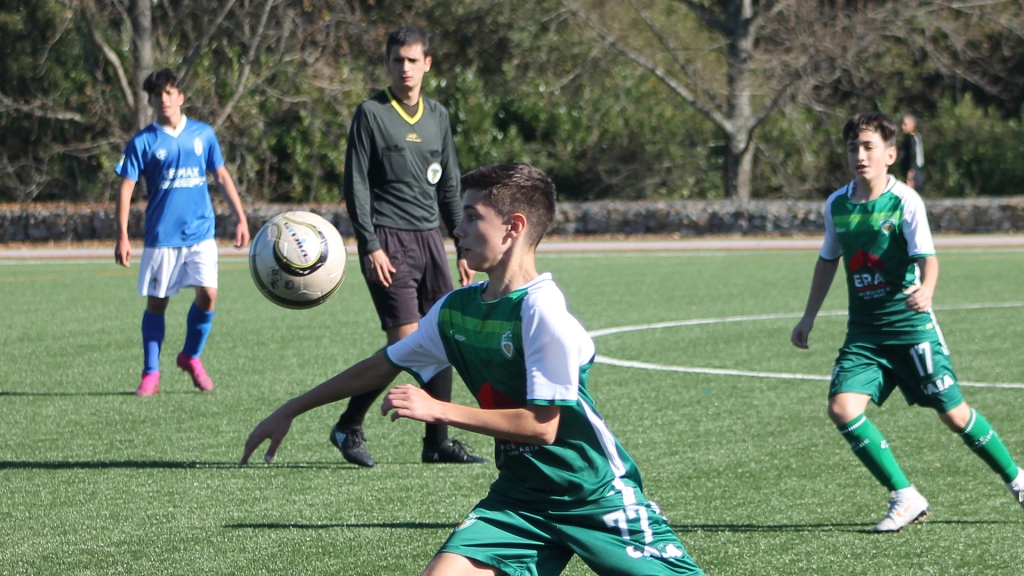 No meio campo, Gui distribuiu o jogo da equipa do Gervide