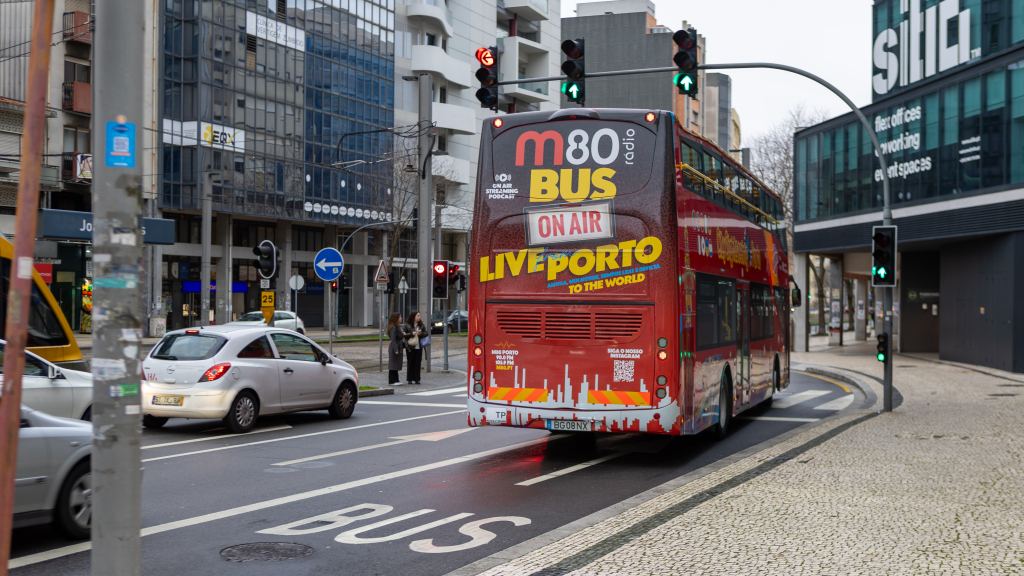 M80
