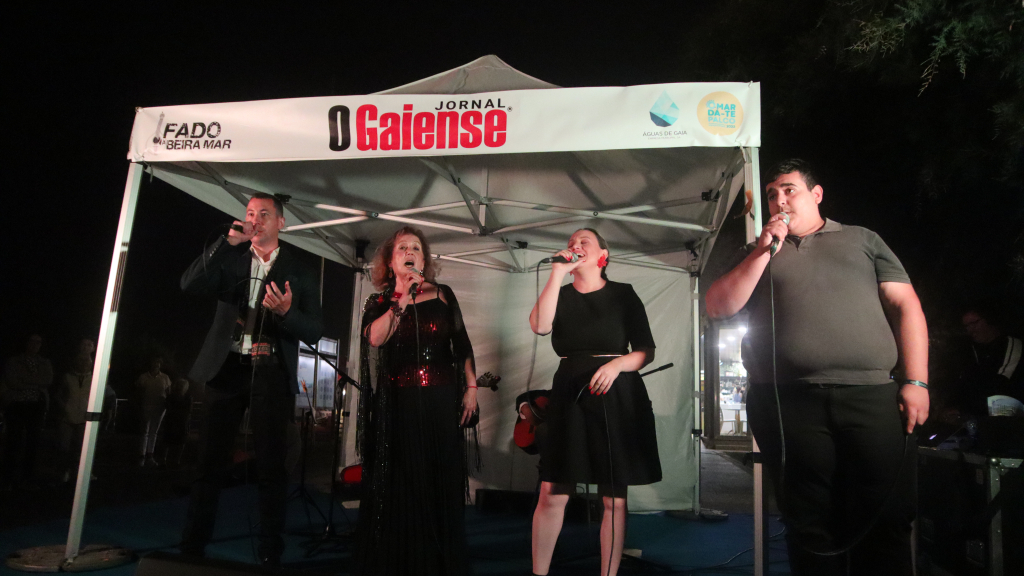 fado à beira mar 