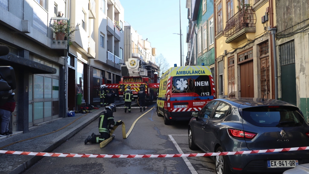 Incêndio na Rua Luís de Camões