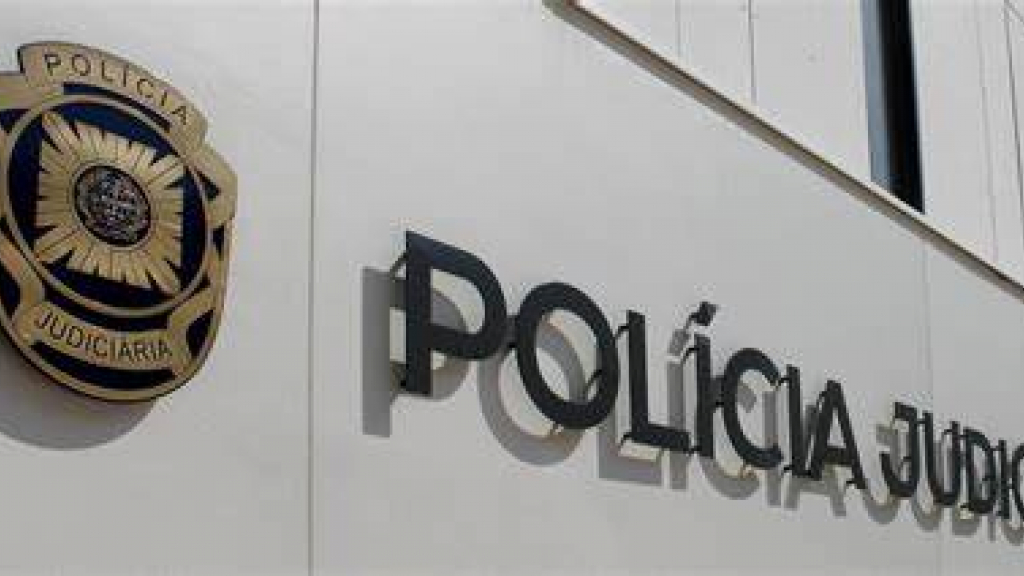 policia detenção gaia abuso sexual