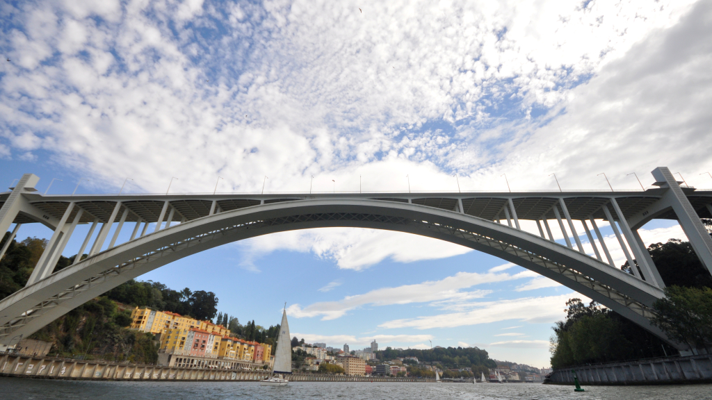 Prazo para propostas para a intervenção na Ponte da Arrábida termina a 17 de maio.