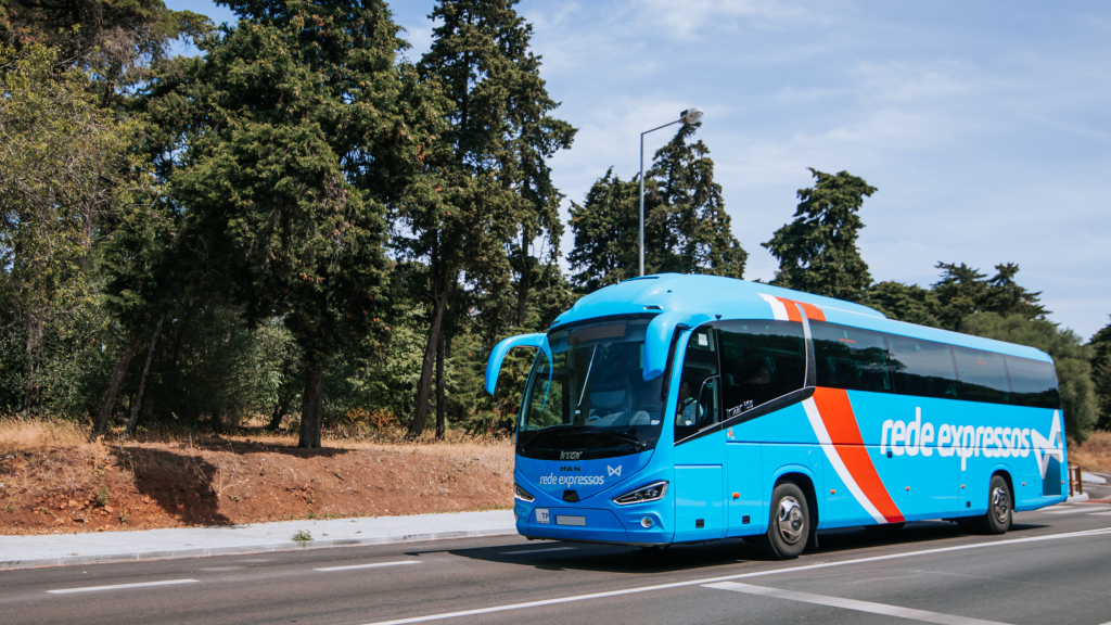 Autocarro